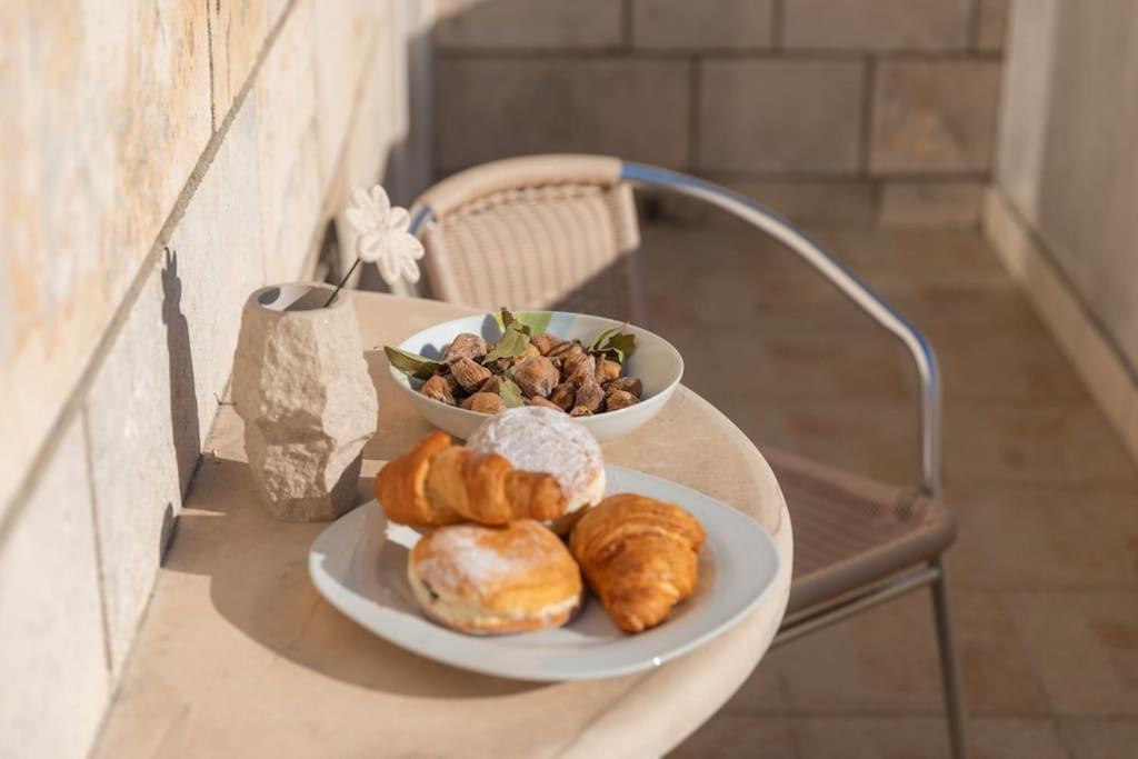 Bento Apartment - Best View On Town And Sea Pucisca Exterior photo
