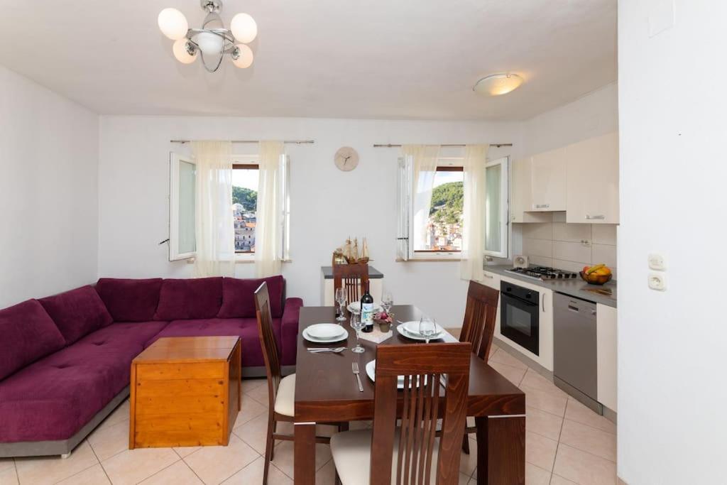 Bento Apartment - Best View On Town And Sea Pucisca Exterior photo